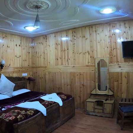 Hotel Barzman Sonāmarg Extérieur photo