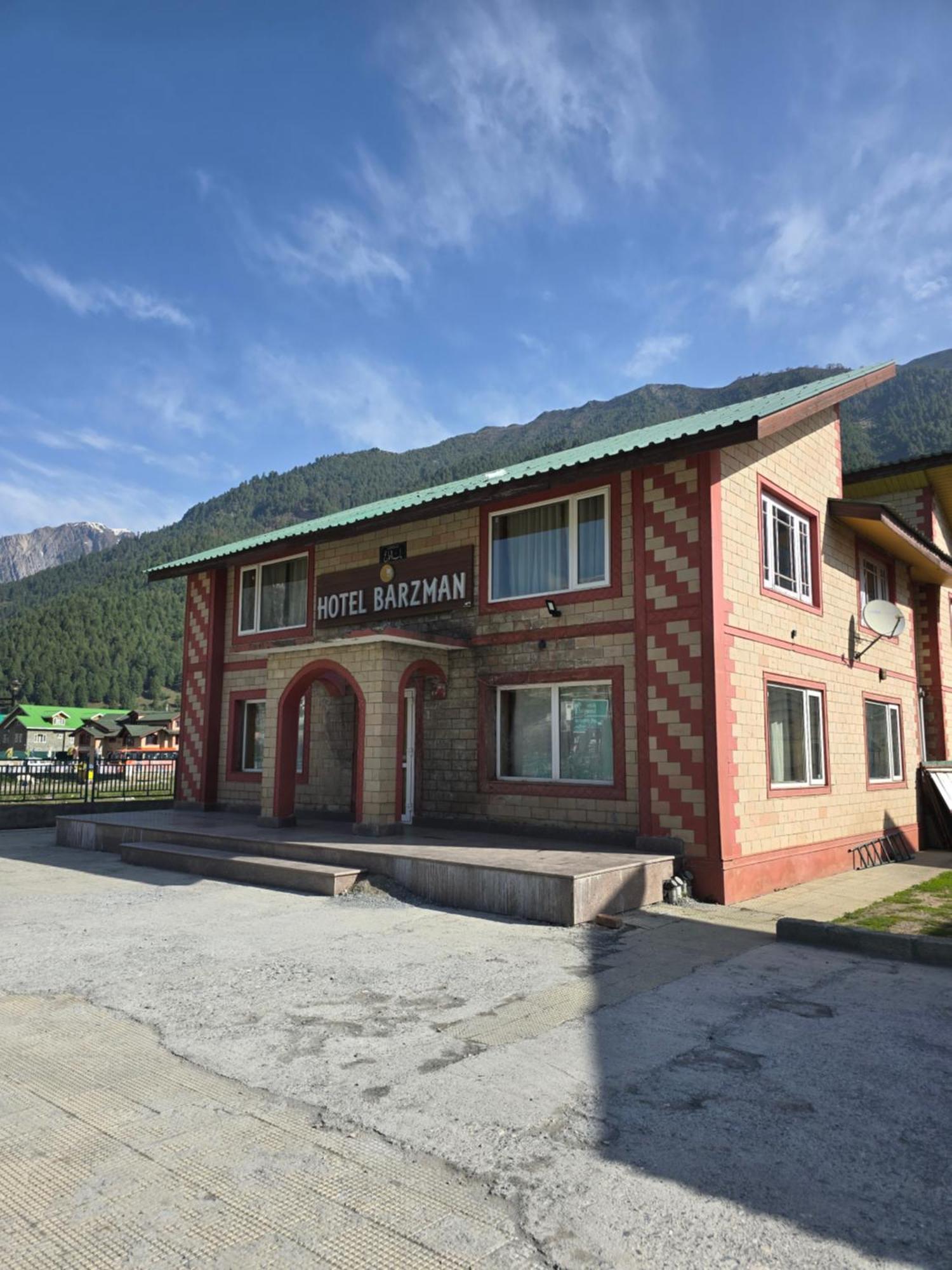 Hotel Barzman Sonāmarg Extérieur photo