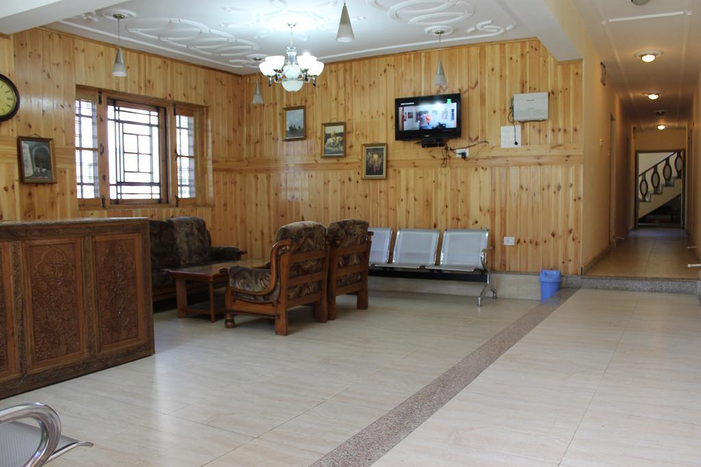 Hotel Barzman Sonāmarg Extérieur photo