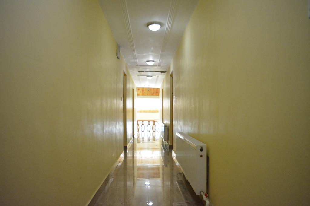 Hotel Barzman Sonāmarg Extérieur photo
