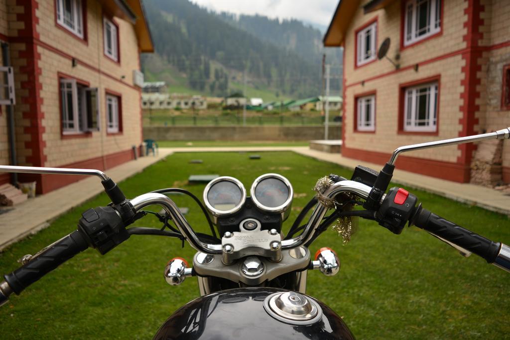 Hotel Barzman Sonāmarg Extérieur photo