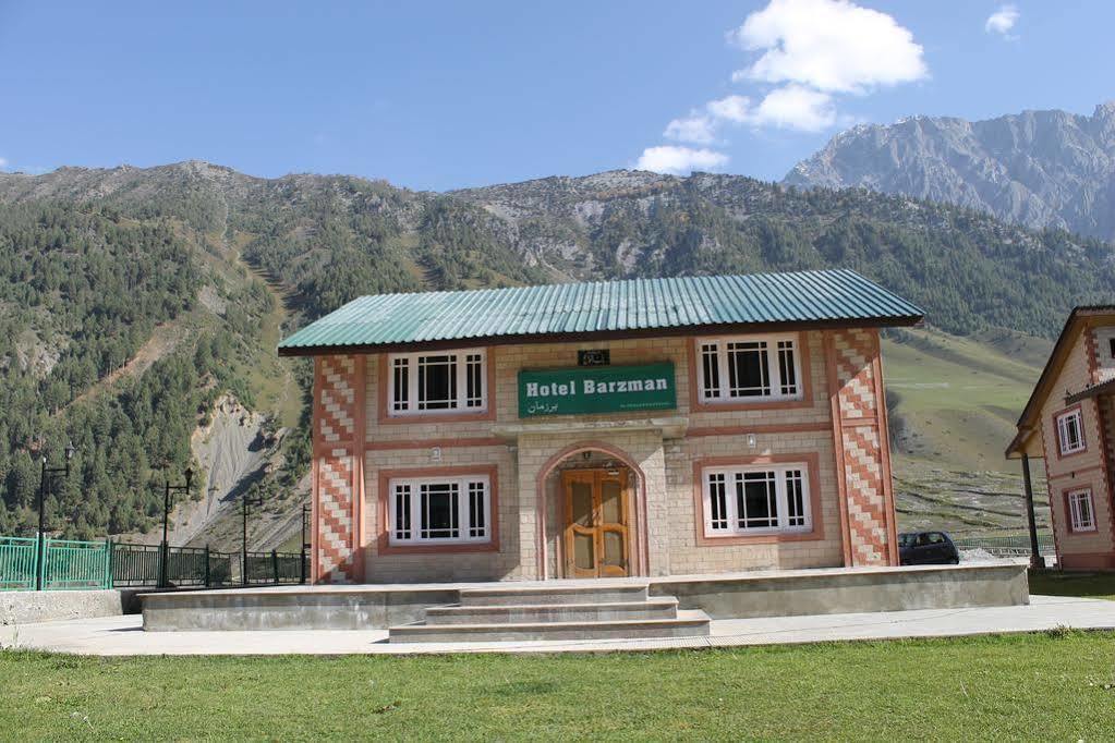 Hotel Barzman Sonāmarg Extérieur photo